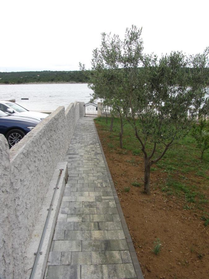 Apartmani Rudi Anic Luaran gambar